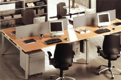 办公桌电脑摆放风水与注意事项